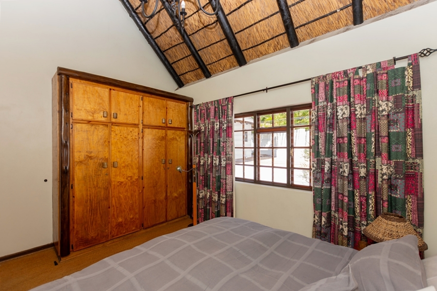 5 Bedroom Property for Sale in Myburgh Park Western Cape